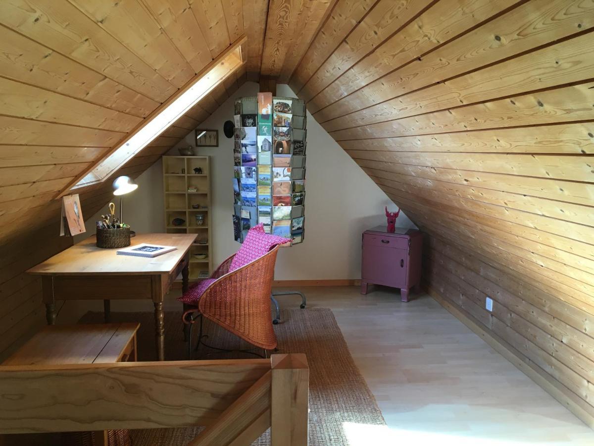 3,5 Zimmerferienwohnung Schwalbenaescht Rueeggisberg Exteriér fotografie