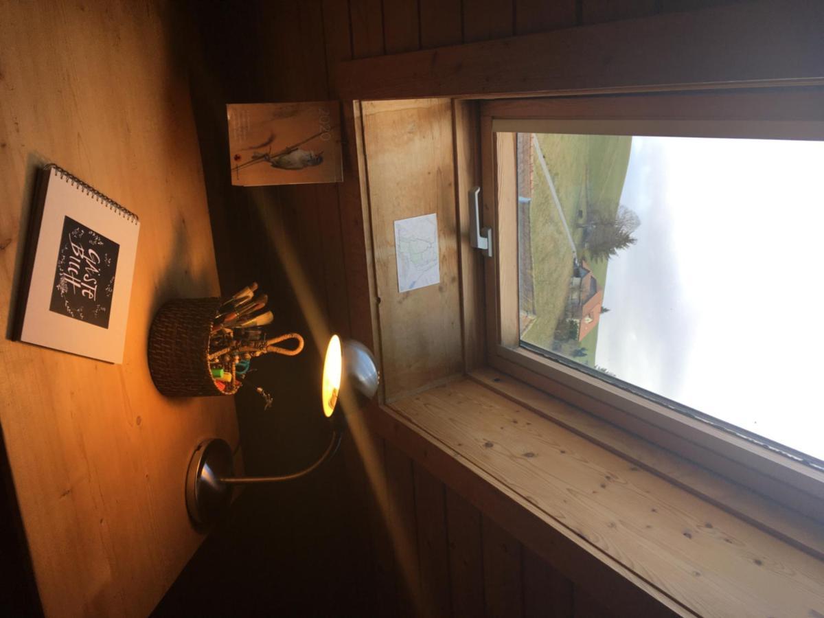 3,5 Zimmerferienwohnung Schwalbenaescht Rueeggisberg Exteriér fotografie