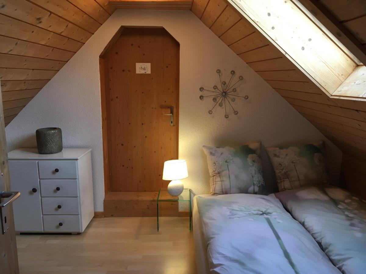 3,5 Zimmerferienwohnung Schwalbenaescht Rueeggisberg Exteriér fotografie